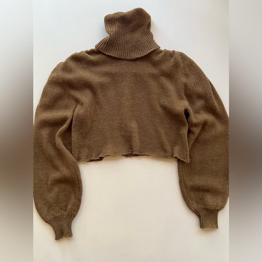 vintage oversized billowy long sleeve raw hem cropped boucle turtleneck sweater